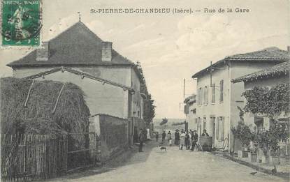 CPA FRANCE 69 " St Pierre de Chandieu, Rue de la Gare"