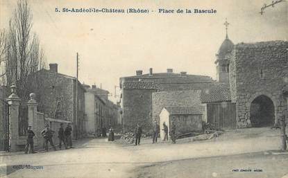 CPA FRANCE 69 " St Andéol le Château, Place de la Bascule"