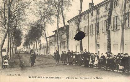 CPA FRANCE 69 " St Jean d'Ardières, L'école de garçons et la Mairie"