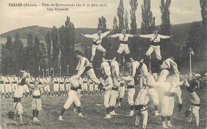 CPA FRANCE 69 " Tarare, Fête de Gymnastique des 29 et 30 juin 1912, une pyramide"