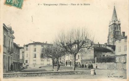 CPA FRANCE 69 " Vaugneray La Place de la Mairie"