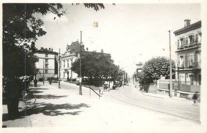 CPA FRANCE 69 " Villeurbanne, La Poste et le Cours Tolstoï"