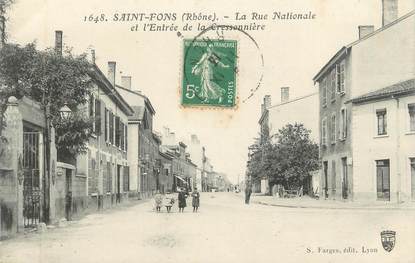 CPA FRANCE 69 " St Fons, La Rue Nationale et l'entrée de la Cressonnière"