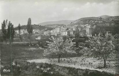 CPSM FRANCE 84 " Vaugines, Les cerisiers en fleurs"