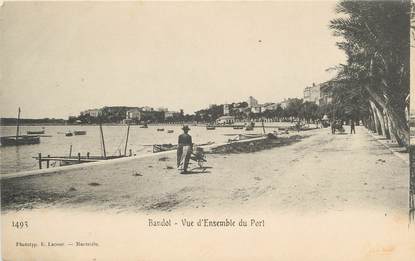 CPA FRANCE 83 " Bandol, Vue d'ensemble du port"