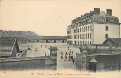 CPA FRANCE 51 " Reims, Quartier Mars, Hussards et Cuirassiers"