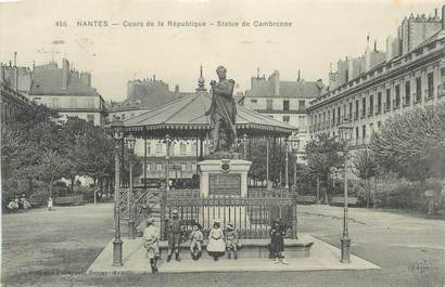 CPA FRANCE 44 "Nantes, Cours de la République et Statue de Cambronne"