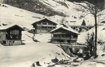 CPSM FRANCE 74 " Grand Bornand, Le vieux moulin, Le Pont de Veray et le Col de la Colombière"