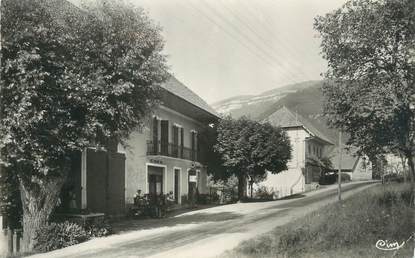 CPSM FRANCE 74 " Cusy, Le Relais des Beauges, L'Hôtel du Semnoz"