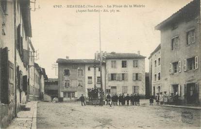 CPA FRANCE 43 " Beauzac, La Place de la Mairie'