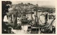 29 Finistere / CPSM FRANCE 29 "Douarnenez, le grand port au retour des barques"