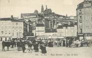 43 Haute Loire CPA FRANCE 43 " Le Puy en Velay, La Place Michelet un jour de foire"