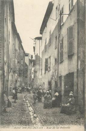 CPA FRANCE 83 " Draguignan, Rue de la Juiverie"