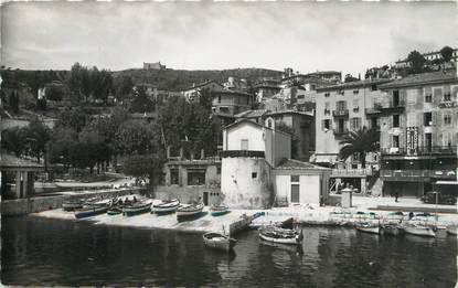 / CPSM FRANCE 06 "Villefranche sur Mer, barques de pêche au quai Courbet"