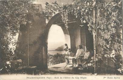 CPA FRANCE 83 " Pramousquier, Hall de l'Hôtel du Cap Nègre'