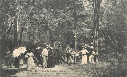 CPA FRANCE 83 "Environs de Toulon, En descendant de Notre Dame de Bonne Garde"