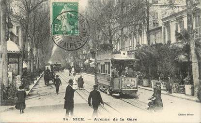 / CPA FRANCE 06 "Nice, avenue de la gare" / TRAMWAY