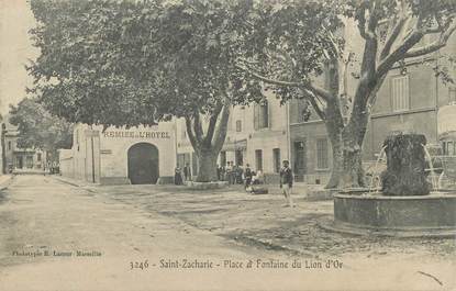 CPA FRANCE 83 " Saint Zacharie, Place et fontaine du Lion d'Or"