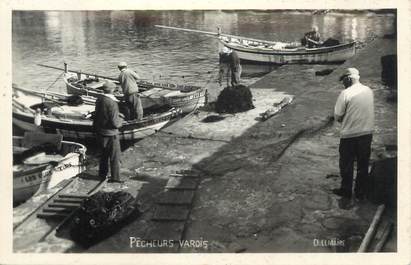 CARTE PHOTO FRANCE 83 " Les pêcheurs Varois"