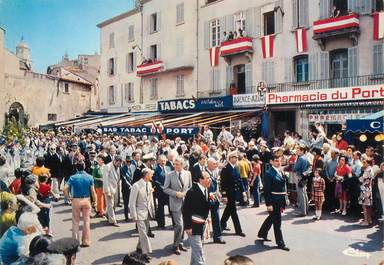 CPSM FRANCE 83 "St Tropez, Les Mousquetaires, procession de la Bravade"