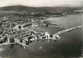 83 Var CPSM FRANCE 83 "St Tropez, Vue générale sur le port"