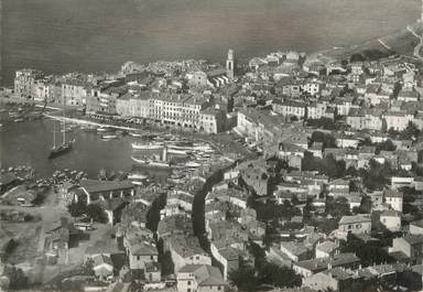 CPSM FRANCE 83 "St Tropez, Vue aérienne sur la ville et sur le port"