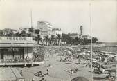 83 Var CPSM FRANCE 83 "St Raphaël, La plage et l'Hôtel des Algues"