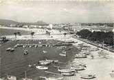 83 Var CPSM FRANCE 83 "St Raphaël, Le port et Fréjus Plage"