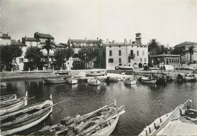 CPSM FRANCE 83 " Ste Maxime sur Mer, Le port"