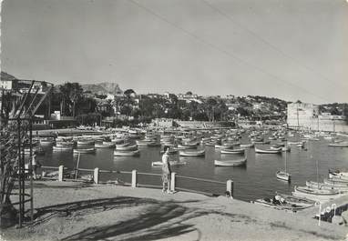 CPSM FRANCE 83 " Toulon, Le Port du Mourillon"