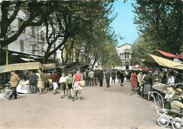 CPSM FRANCE 83 " Toulon, Marché du Pont du Las"