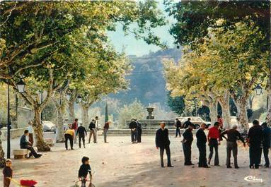 CPSM FRANCE 83 " Seillans, Jeu de boules sur la Place de la République"