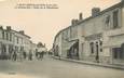 CPA FRANCE 44 " St Brévin les Pins, La grande rue , Place de la République"