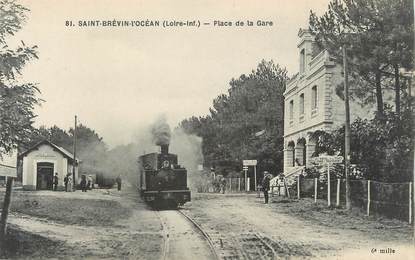 CPA FRANCE 44 " St Brévin l'Océan, Place de la Gare"