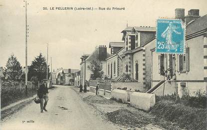 CPA FRANCE 44 " Le Pellerin, Rue du Prieuré"