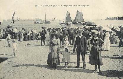 CPA FRANCE 44 " Le Pouliguen, La plage un jour de régates"