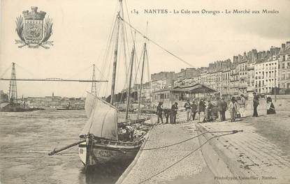 CPA FRANCE 44 " Nantes, La cale aux oranges, le marché aux moules"