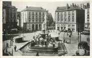 44 Loire Atlantique CPSM FRANCE 44 " Nantes, La Place Royale et la Rue Crébillon"