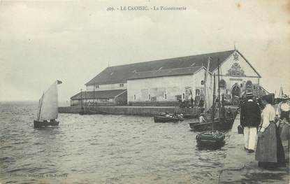 CPA FRANCE 44 "Le Croisic, La poissonnerie"
