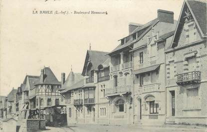 CPA FRANCE 44 "La Baule, Le Boulevard Hennecard"