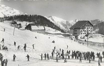 CPSM FRANCE 06 " Auron, Piste de débutants de la Savonnette et Hôtel du Pilon"