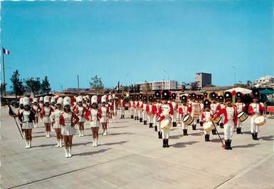 / CPSM FRANCE 06 "Saint Laurent du Var" / MAJORETTES