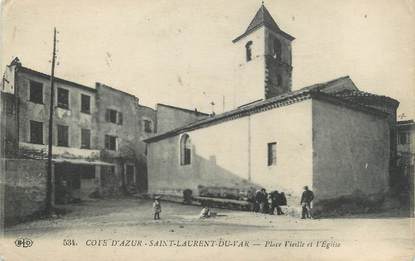 CPA FRANCE 06 "St Laurent du Var, Place et église"