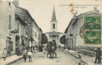 CPA FRANCE 69 " St Etienne des Oullières, Rue de l'église"