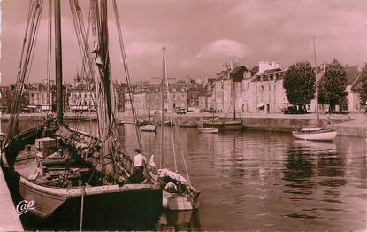 / CPSM FRANCE 56 "Vannes, le port et les quais"