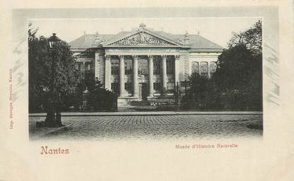 CPA FRANCE 44 " Nantes, Musée d'histoire naturelle"