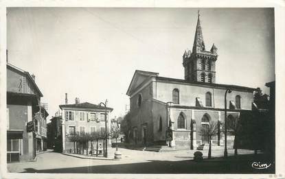 CPSM FRANCE 38 " St Marcellin, L'église"