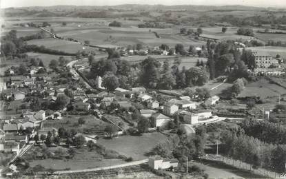 CPSM FRANCE 38 " Diemoz , Vue générale aérienne"