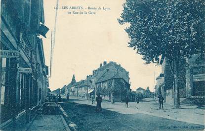 CPA FRANCE 38 " Les Abrets, Route de Lyon et Rue de la Gare"