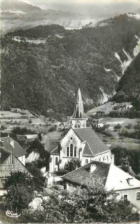 CPSM FRANCE 38 " Allemont, L'église et les Petites Rousses"